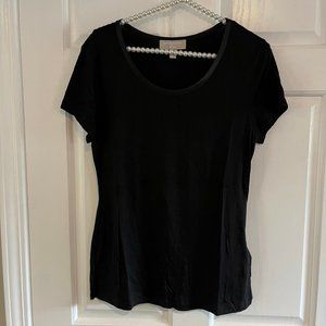Banana Republic Factory Ladies Black Round Neck Short Sleeve Tee Size M
